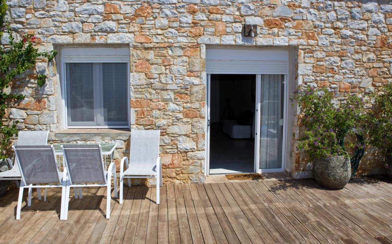 Axion Esti Apartments Skopelos Town Bagian luar foto