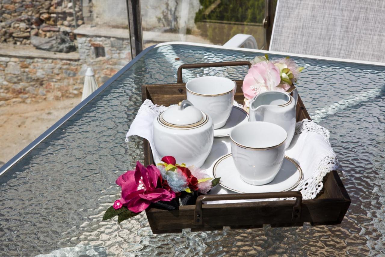Axion Esti Apartments Skopelos Town Bagian luar foto