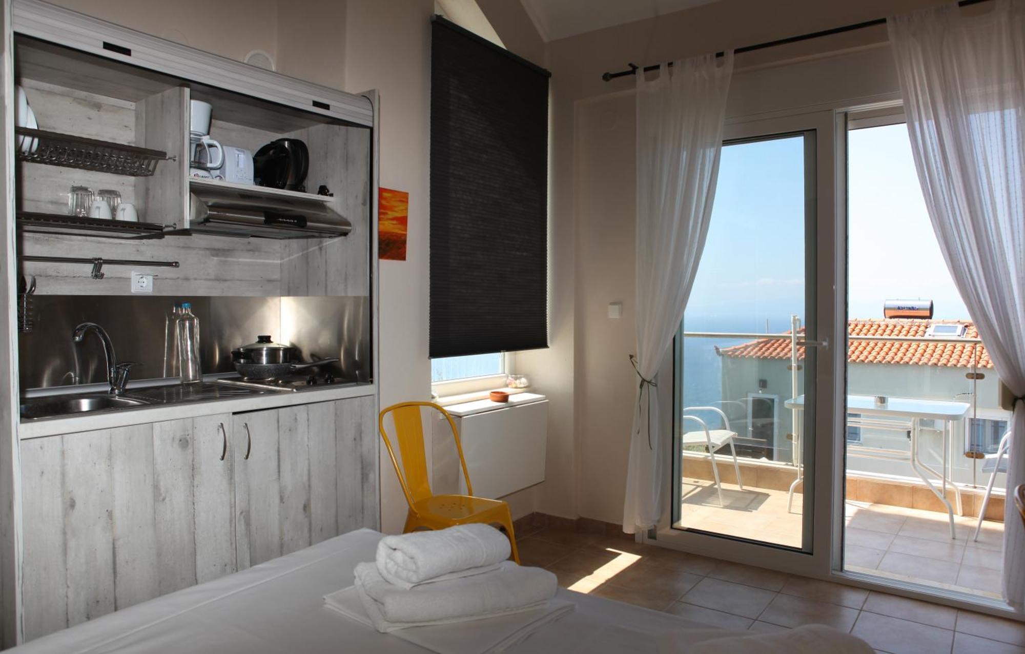 Axion Esti Apartments Skopelos Town Bagian luar foto