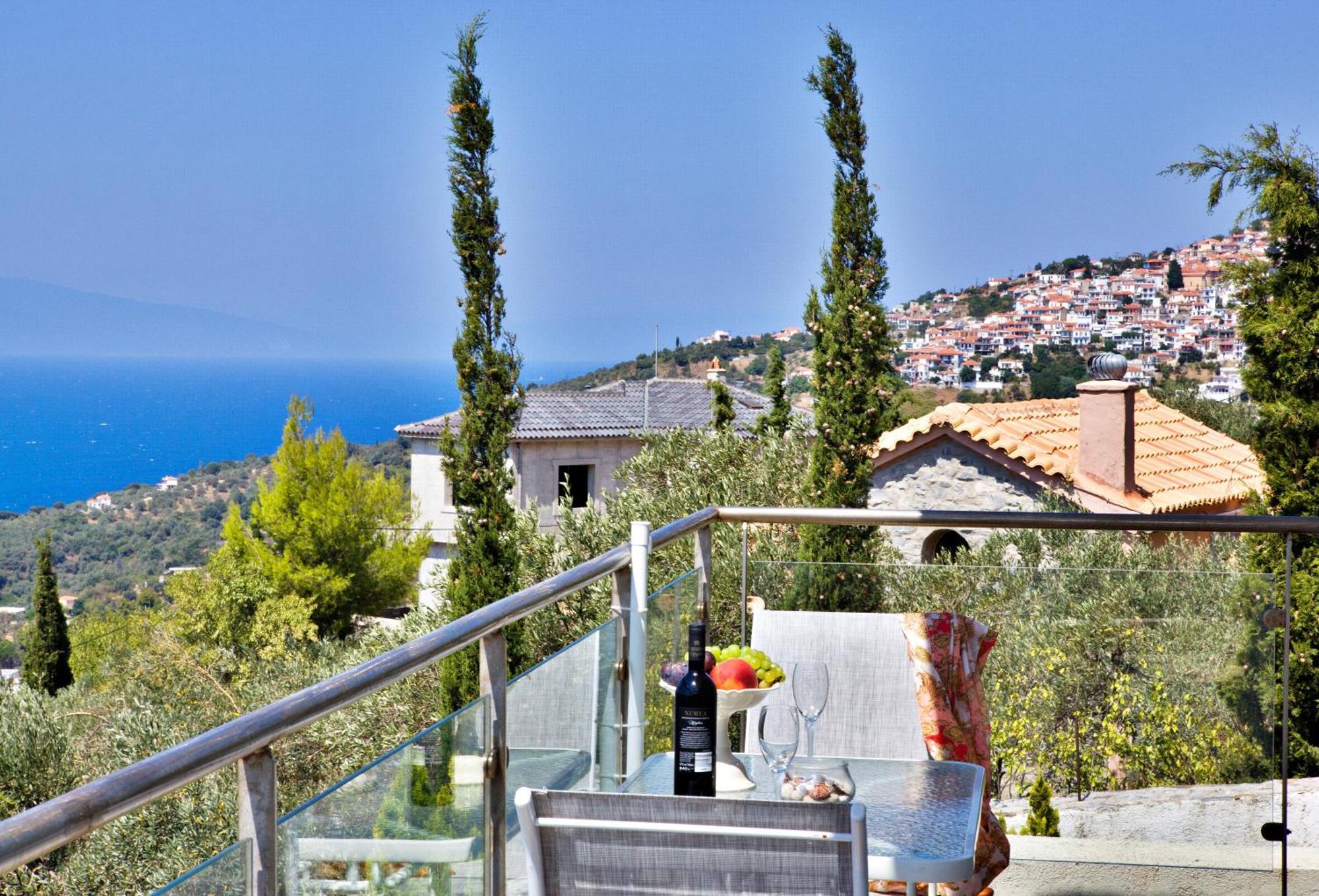 Axion Esti Apartments Skopelos Town Bagian luar foto