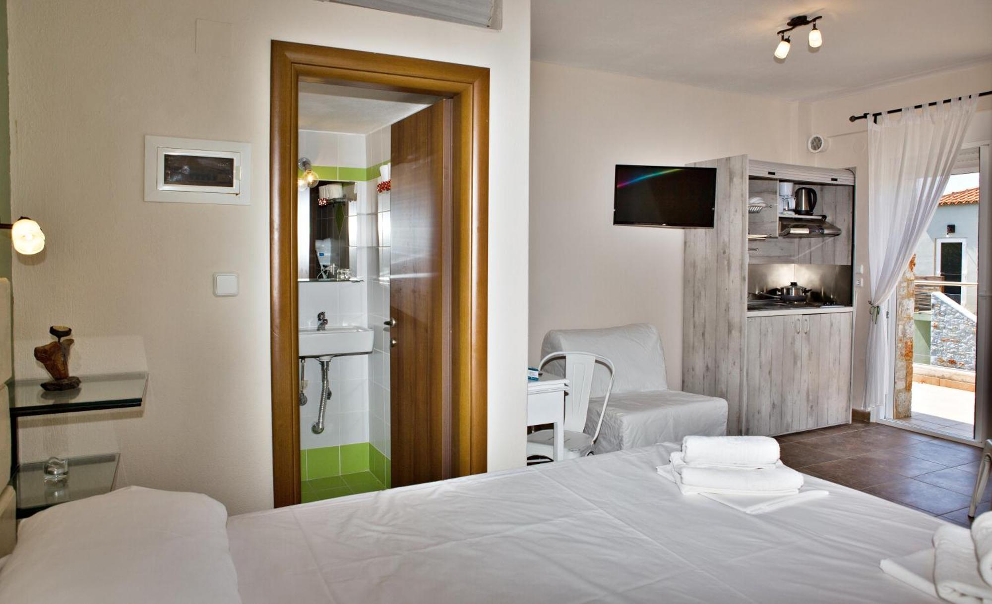 Axion Esti Apartments Skopelos Town Bagian luar foto