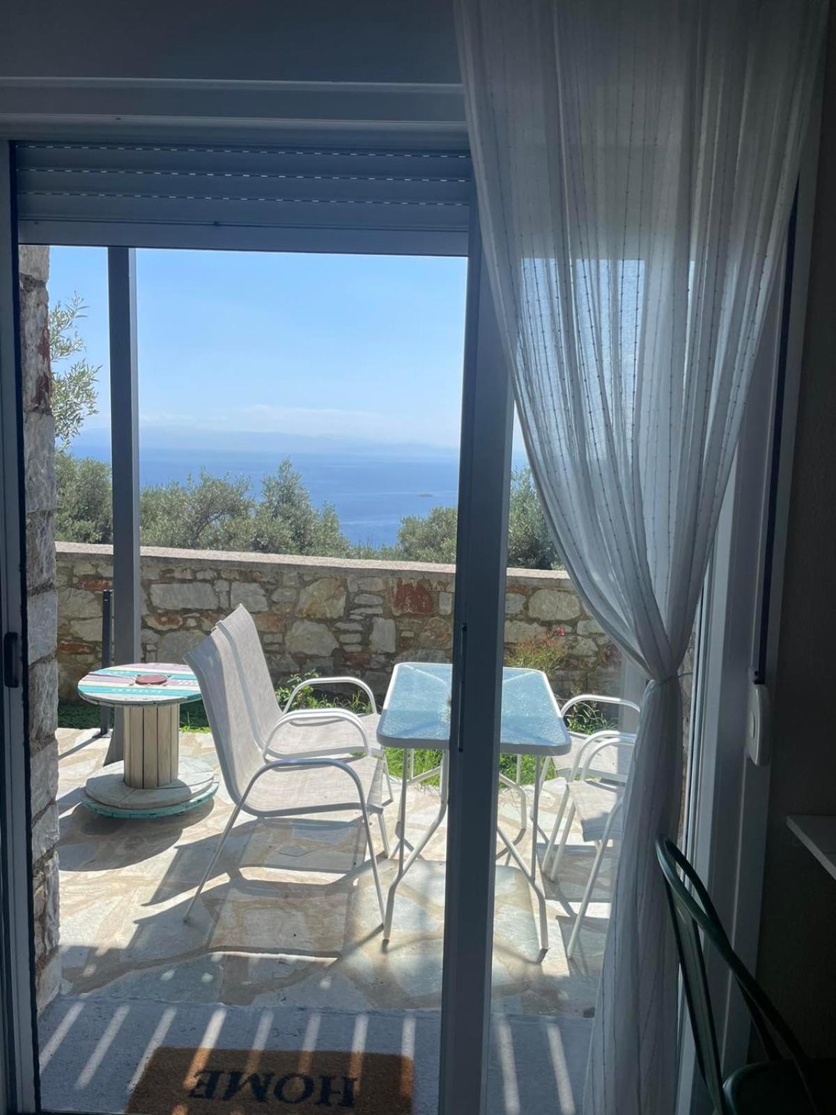 Axion Esti Apartments Skopelos Town Bagian luar foto