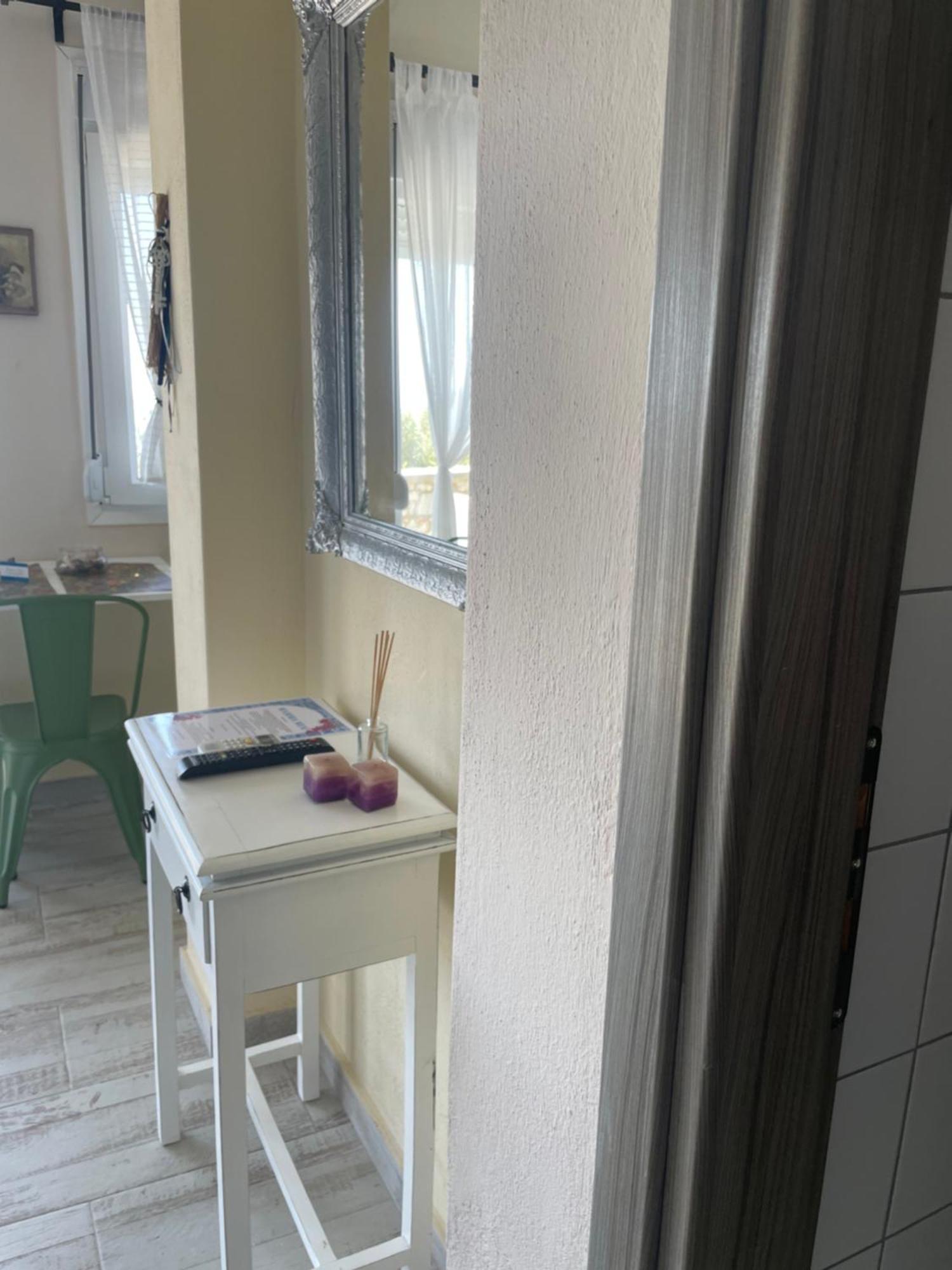 Axion Esti Apartments Skopelos Town Bagian luar foto