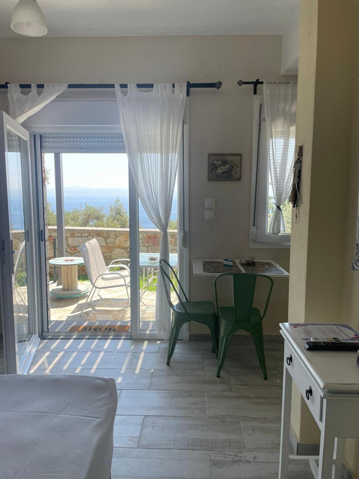 Axion Esti Apartments Skopelos Town Bagian luar foto